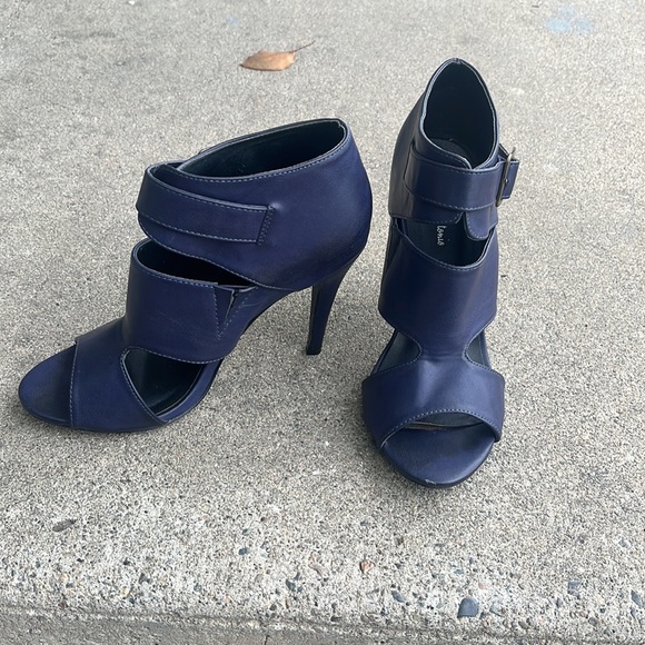 Heels/sandal 💜 💙 - Picture 6 of 10